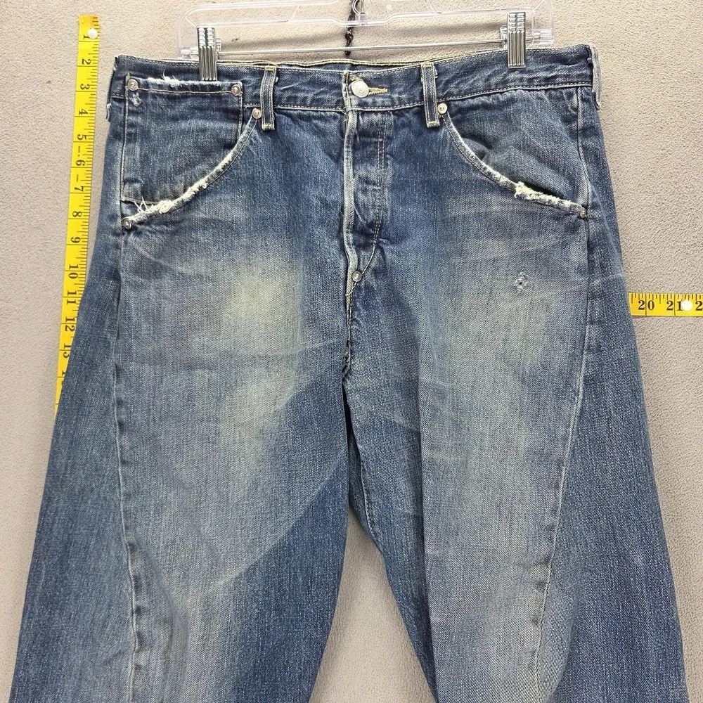 Vintage Levis Engineered Jeans Mens 34x32 Blue Buckle Back Twisted One Pocket